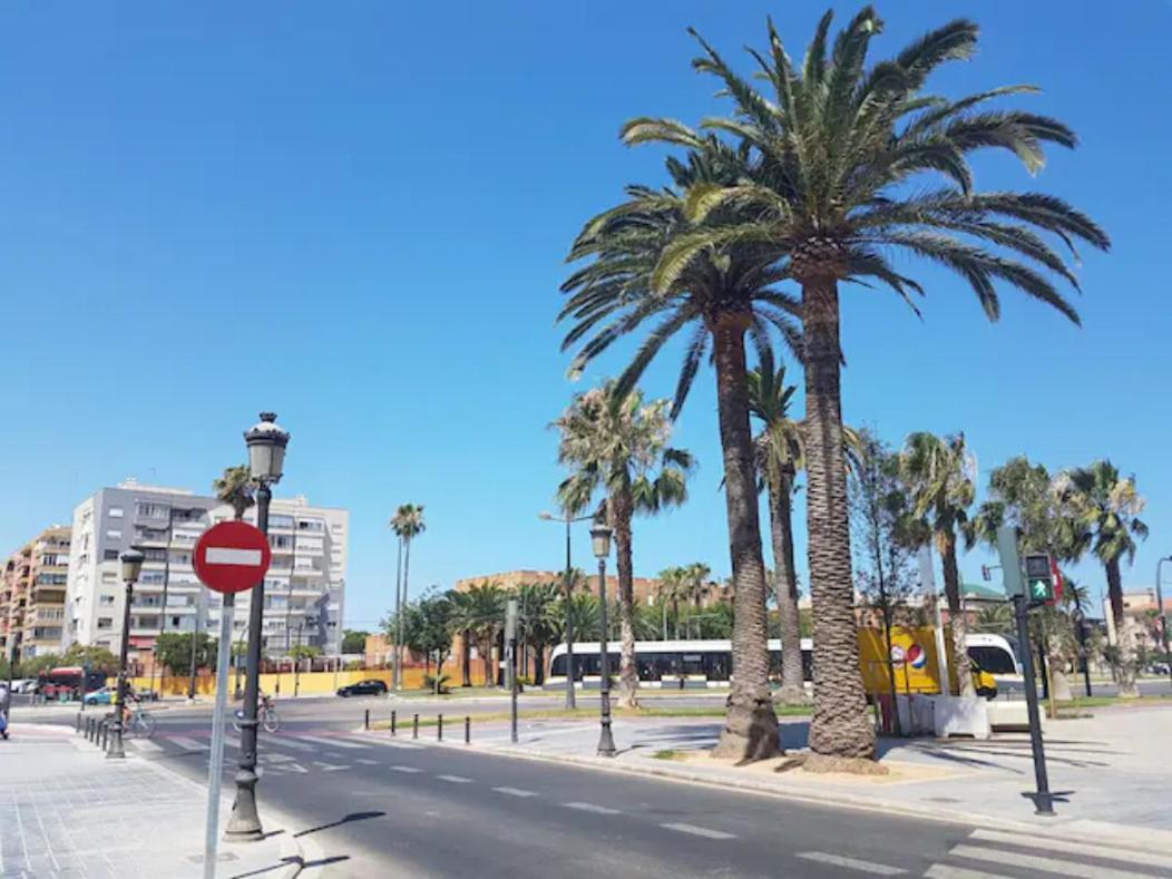Reina Playa Appartement Valencia Buitenkant foto