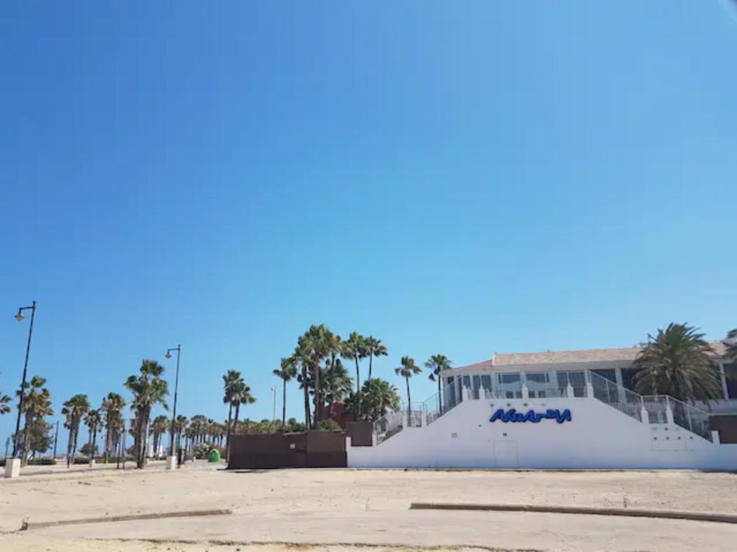 Reina Playa Appartement Valencia Buitenkant foto